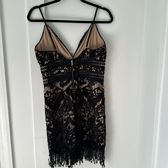 Saylor Fringe Embroidery Black Lace Dress Size M - Picture 7 of 11